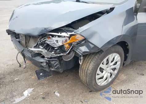 2018 Toyota Corolla Le z USA, uszkodzony, nr VIN 2T1BURHE1JC007046